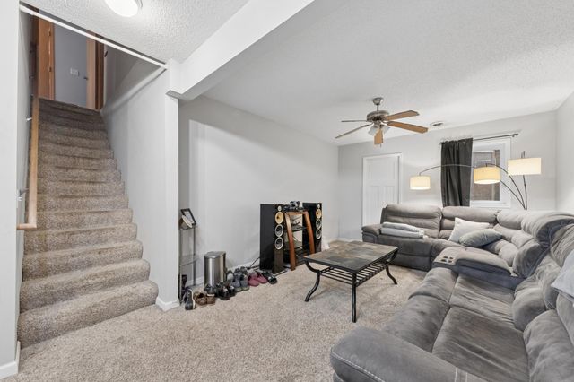 2555 11th Avenue, Anoka, MN 55303