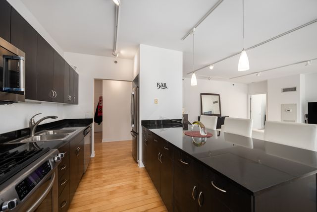 8 E Randolph Street 1401, Chicago, IL 60601