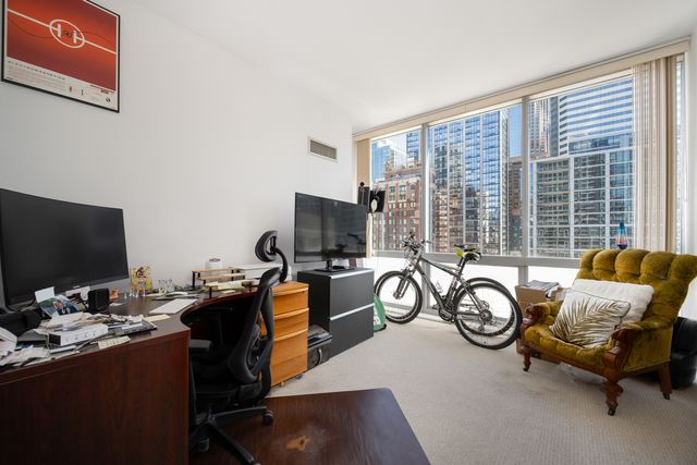 8 E Randolph Street 1401, Chicago, IL 60601