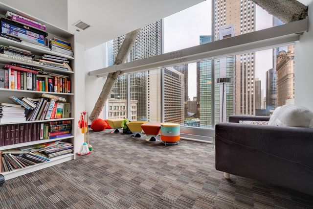8 E Randolph Street 1401, Chicago, IL 60601