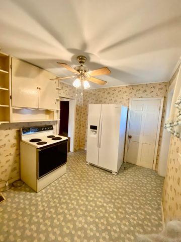 300 Sweetland Drive, Chattanooga, TN 37415