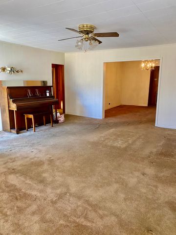 300 Sweetland Drive, Chattanooga, TN 37415