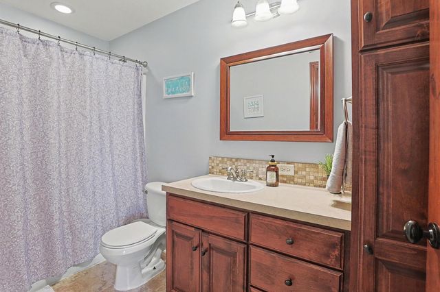 329 S Grand Mere Ct, Wichita, KS 67230