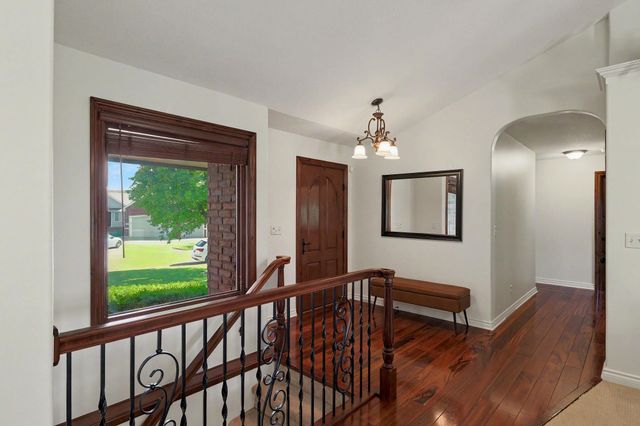 329 S Grand Mere Ct, Wichita, KS 67230