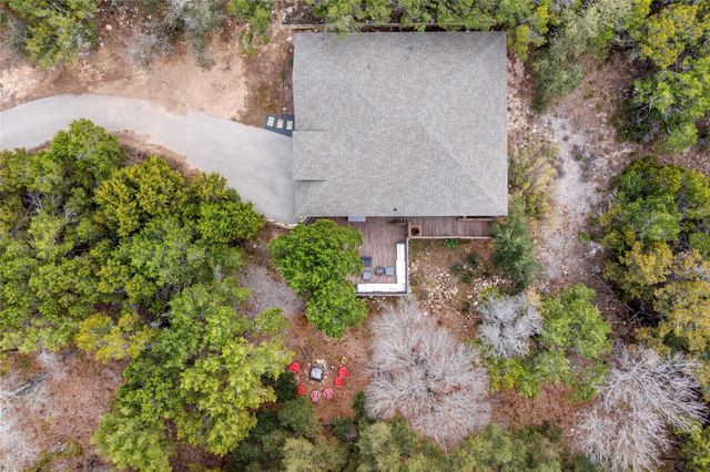 7502 Stable LN, Lago Vista, TX 78645