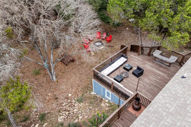 7502 Stable LN, Lago Vista, TX 78645