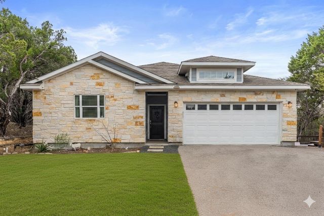 7502 Stable LN, Lago Vista, TX 78645