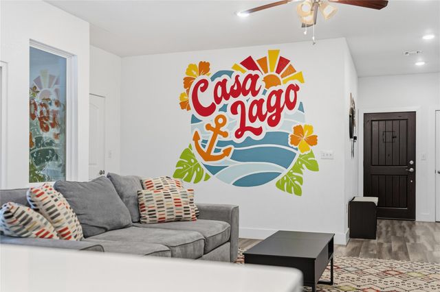 7502 Stable LN, Lago Vista, TX 78645