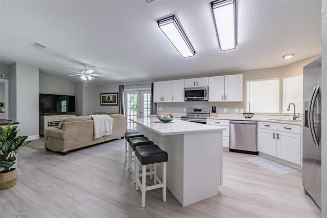 5084 76TH STREET N, St Petersburg, FL 33709