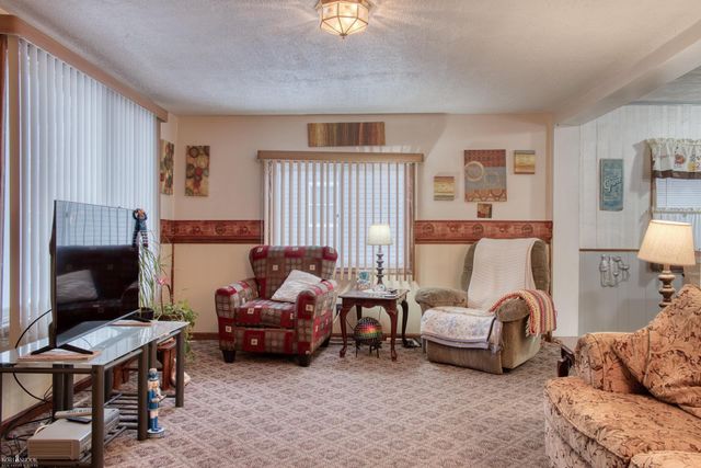 302 E State Street, Corunna, MI 48817