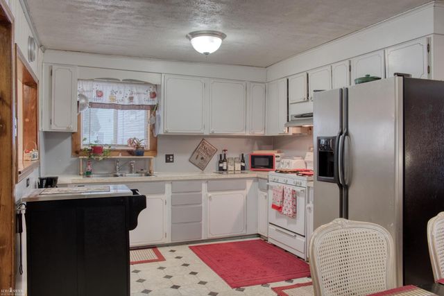 302 E State Street, Corunna, MI 48817