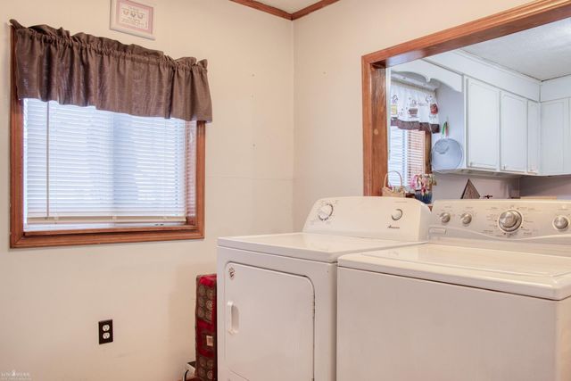 302 E State Street, Corunna, MI 48817