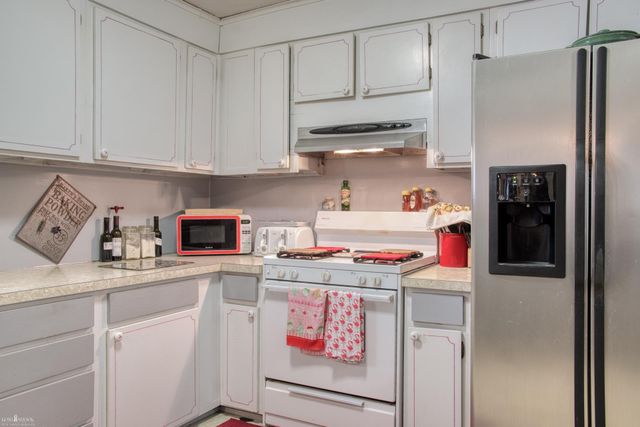 302 E State Street, Corunna, MI 48817