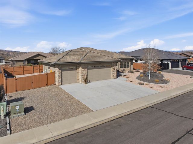 1223 Eagle Way, Fruita, CO 81521