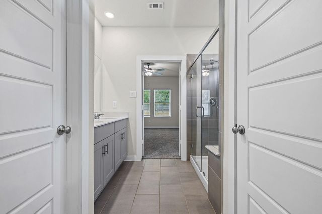 1745 Succotash Oak Court, Conroe, TX 77304