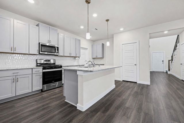 1745 Succotash Oak Court, Conroe, TX 77304