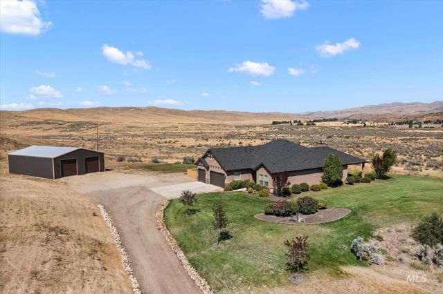 10060 N Hwy 16, Eagle, ID 83616