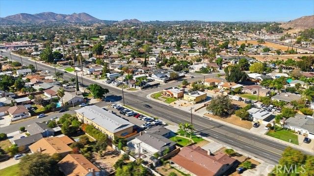 10384 Hole, Riverside, CA 92505