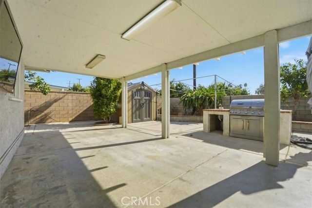 10384 Hole, Riverside, CA 92505