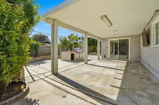 10384 Hole, Riverside, CA 92505