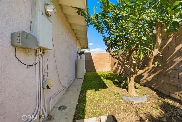 10384 Hole, Riverside, CA 92505