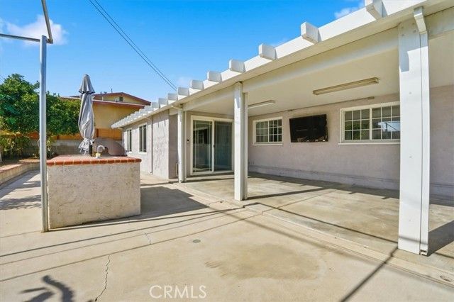 10384 Hole, Riverside, CA 92505