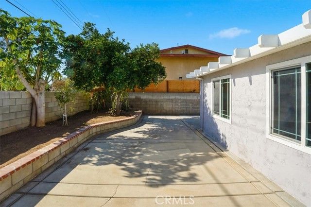 10384 Hole, Riverside, CA 92505