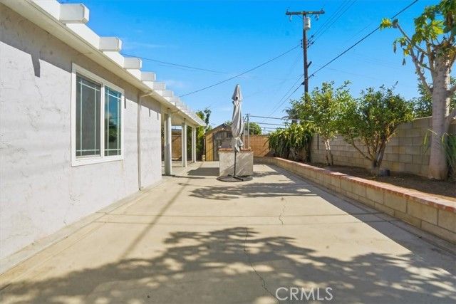 10384 Hole, Riverside, CA 92505