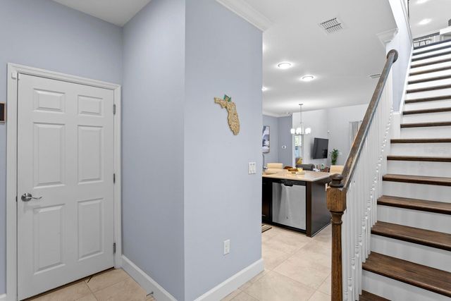 8711 TERRACINA LAKE DRIVE, Tampa, FL 33625