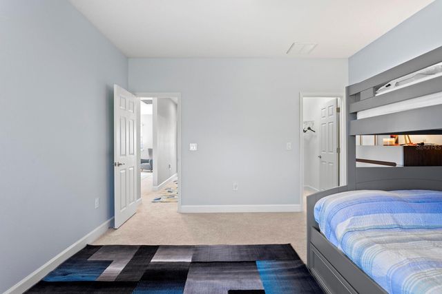 8711 TERRACINA LAKE DRIVE, Tampa, FL 33625