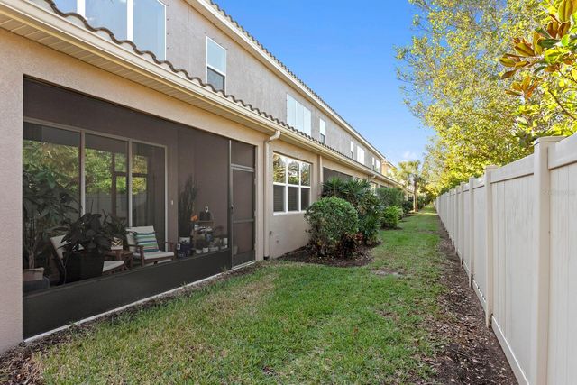 8711 TERRACINA LAKE DRIVE, Tampa, FL 33625