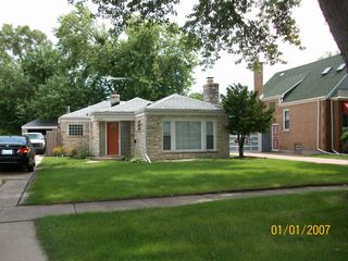 2329 S 16th Avenue, Broadview, IL 60155