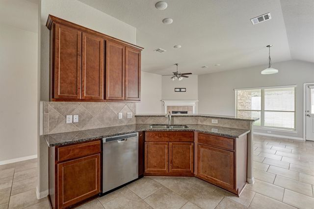 3303 Woodchuck Road, Montgomery, TX 77356