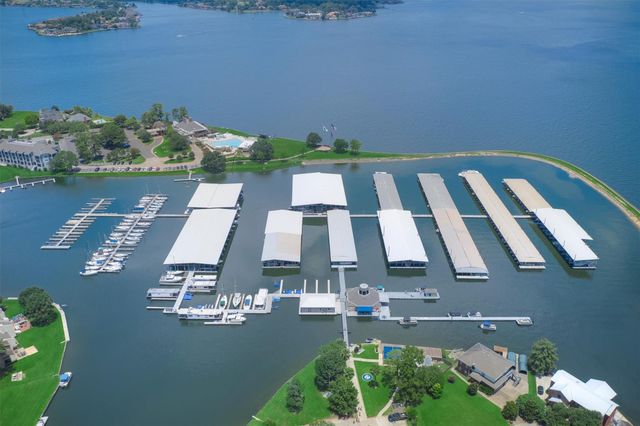 3303 Woodchuck Road, Montgomery, TX 77356