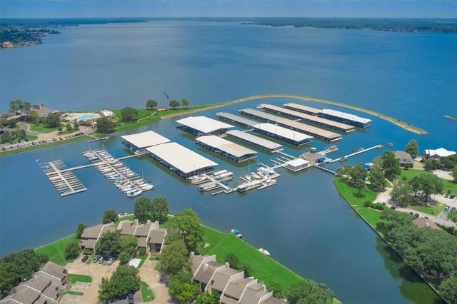 3303 Woodchuck Road, Montgomery, TX 77356