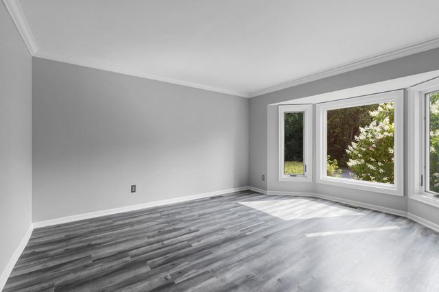 9348 Olympia Drive, Eden Prairie, MN 55347