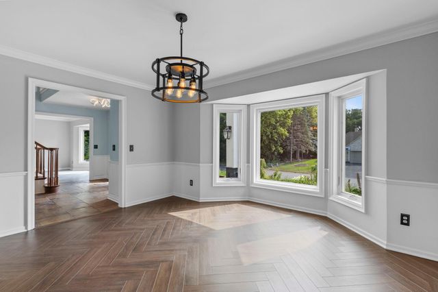9348 Olympia Drive, Eden Prairie, MN 55347