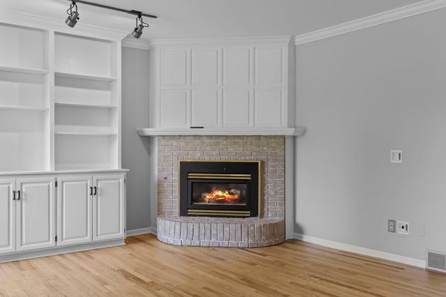9348 Olympia Drive, Eden Prairie, MN 55347