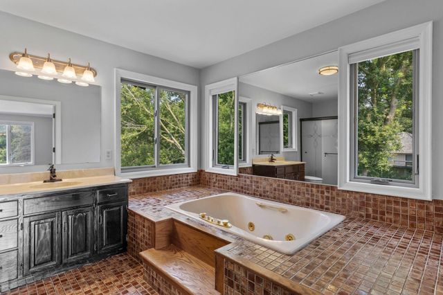 9348 Olympia Drive, Eden Prairie, MN 55347