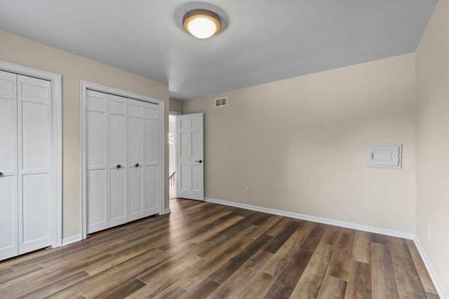 9348 Olympia Drive, Eden Prairie, MN 55347