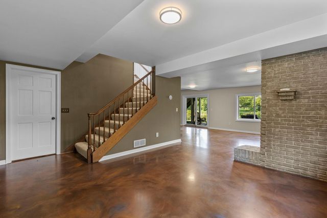 9348 Olympia Drive, Eden Prairie, MN 55347