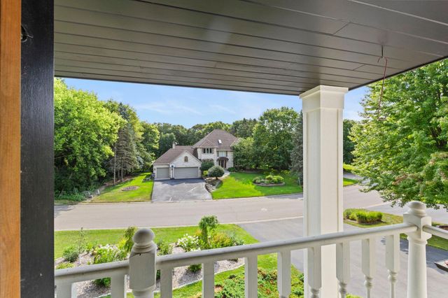 9348 Olympia Drive, Eden Prairie, MN 55347