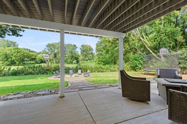 9348 Olympia Drive, Eden Prairie, MN 55347