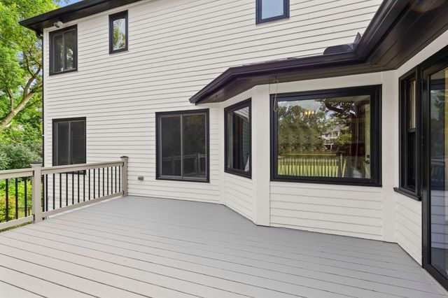 9348 Olympia Drive, Eden Prairie, MN 55347