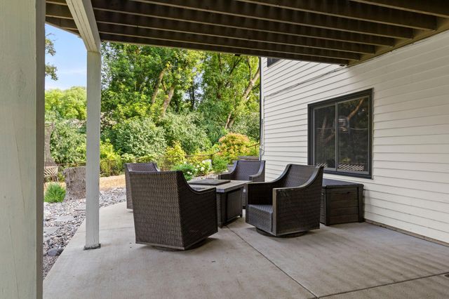 9348 Olympia Drive, Eden Prairie, MN 55347
