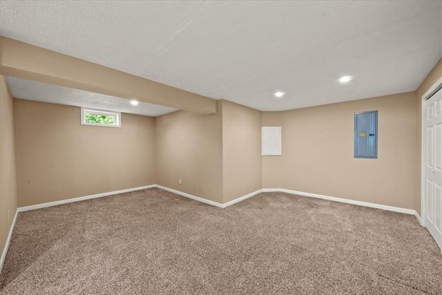2131 Wagner Trace Drive, Beavercreek, OH 45431