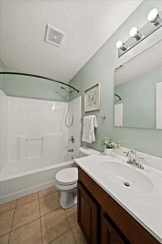 2131 Wagner Trace Drive, Beavercreek, OH 45431