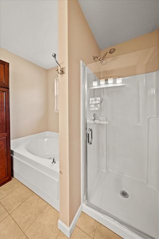 2131 Wagner Trace Drive, Beavercreek, OH 45431