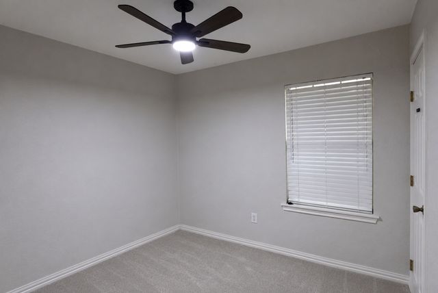 1414 W Torrey Street, Granbury, TX 76048