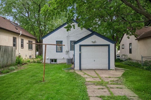 4604 35th Avenue S, Minneapolis, MN 55406